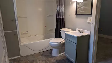 Bath - 8870 N Main St, Leaf River, IL 61047 photo 1 of 1