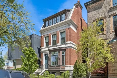 1855 N Hermitage Ave, Chicago, IL 60622