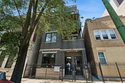 822 N California Ave #1, Chicago, IL 60622