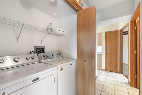 675 Pearson St #710, Des Plaines, IL 60016 photo 17