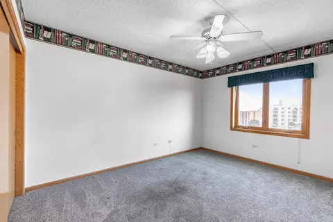 675 Pearson St #710, Des Plaines, IL 60016 photo 14