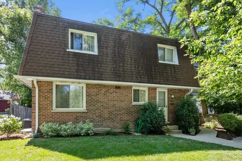 2500 Green Bay Rd, Highland Park, IL 60035