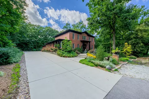 20600 S Old Wolf Rd, Mokena, IL 60448