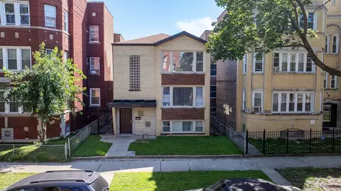 Undisclosed, Chicago, IL 60649