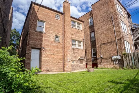 Undisclosed, Chicago, IL 60649 photo 10