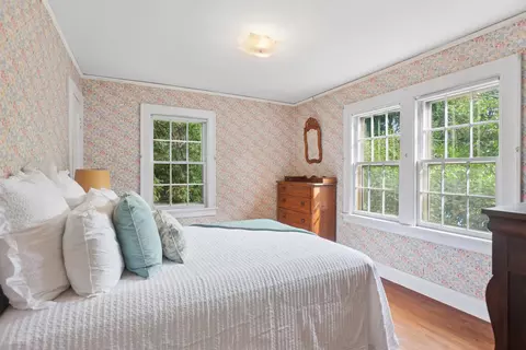 1319 Irving Ave, Wheaton, IL 60187 photo 12