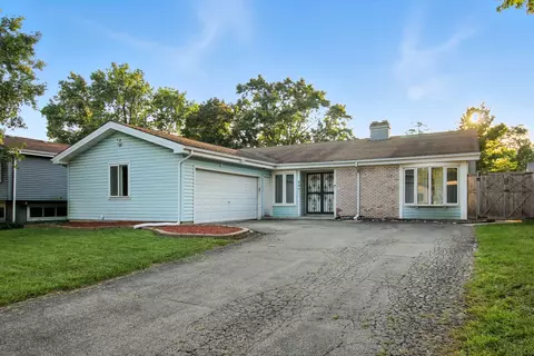 227 Lexington Dr, Bolingbrook, IL 60440