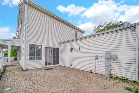 Exterior - 902 Serendipity Dr, Aurora, IL 60504 photo 5 of 7