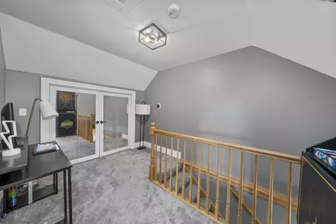 Entry Way - 3705 Elva Rd, Malta, IL 60150 photo 2 of 4