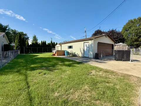 7425 W Devon Ave, Chicago, IL 60631 photo 26