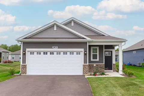 2901 Harnish Dr, Algonquin, IL 60102