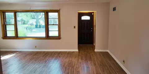 Living - 15 N Edison Ave, Elgin, IL 60123 photo 1 of 2