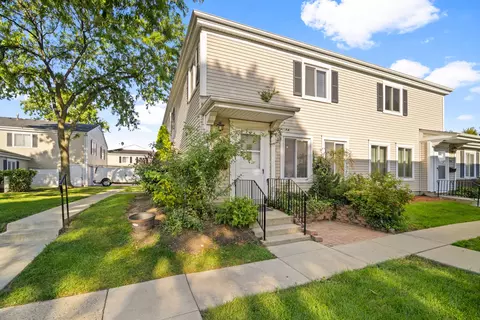 1597 Cove Dr #185C, Prospect Heights, IL 60070