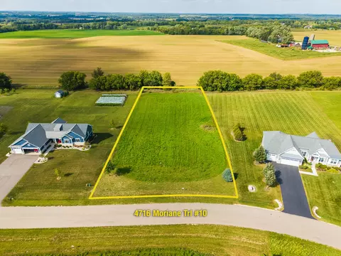 4716 Moraine Trl, Ringwood, IL 60072