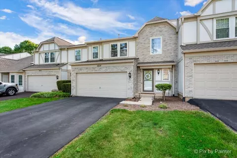 Exterior - 4658 Burnham Dr, Hoffman Estates, IL 60192 photo 2 of 5