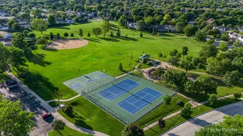 View/Area - 4658 Burnham Dr, Hoffman Estates, IL 60192 photo 6 of 6
