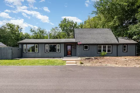 6 N118 Hillside Dr, Saint Charles, IL 60175