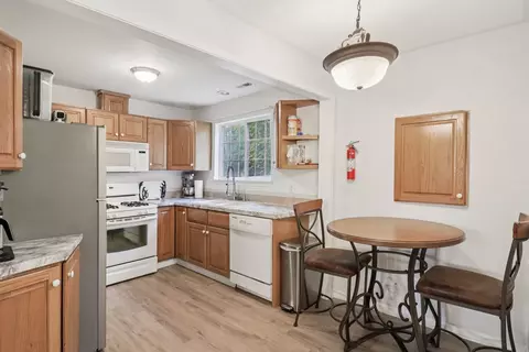 Kitchen - 819 Southside Ave, Mchenry, IL 60051 photo 1 of 2