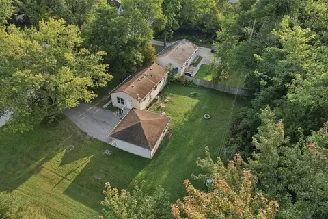 View/Area - 819 Southside Ave, Mchenry, IL 60051 photo 2 of 4