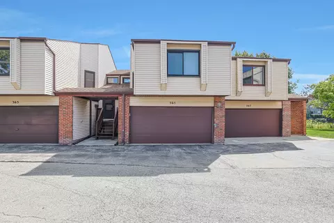 365 Juniper Tree Ct, Hoffman Estates, IL 60169