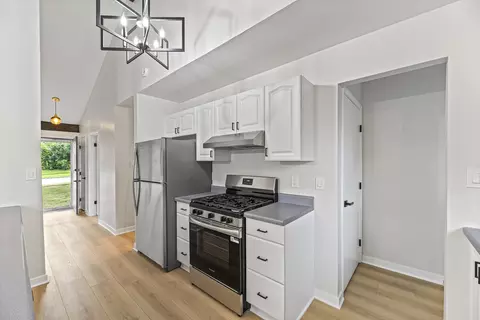 Entry Way - 205 Augusta Dr, Mchenry, IL 60050 photo 1 of 1