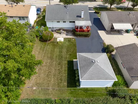 View/Area - 52 Schoenbeck Rd, Wheeling, IL 60090 photo 4 of 16