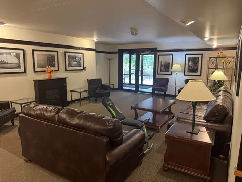 801 79th St #105, Darien, IL 60561 photo 15