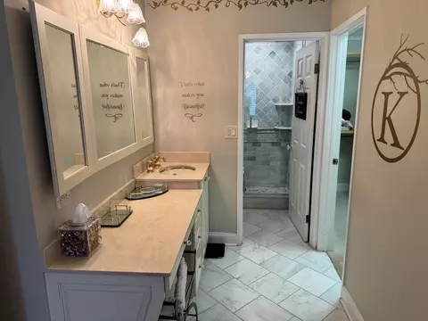 801 79th St #105, Darien, IL 60561 photo 7