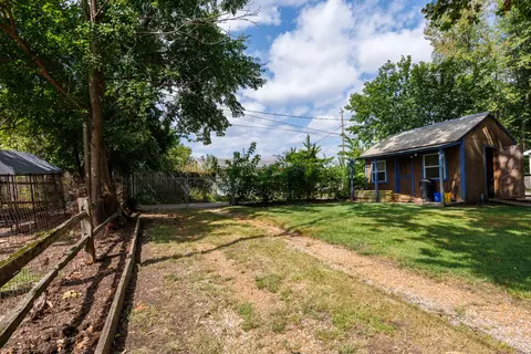 Exterior - 1406 Fell Ave, Bloomington, IL 61701 photo 6 of 11
