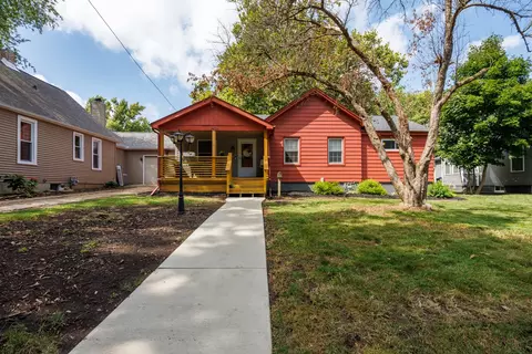1406 Fell Ave, Bloomington, IL 61701
