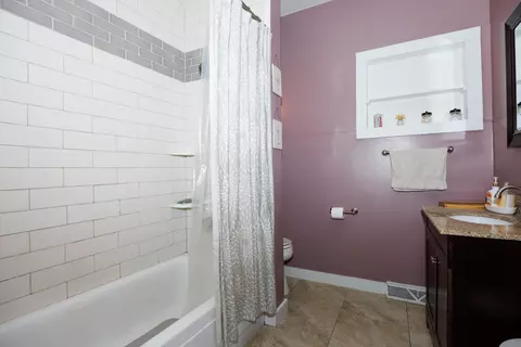 Bath - 1406 Fell Ave, Bloomington, IL 61701 photo 2 of 2