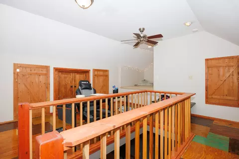 Entry Way - 1406 Fell Ave, Bloomington, IL 61701 photo 2 of 3