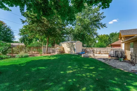 Exterior - 16402 S Mcgrath Dr, Plainfield, IL 60586 photo 12 of 17