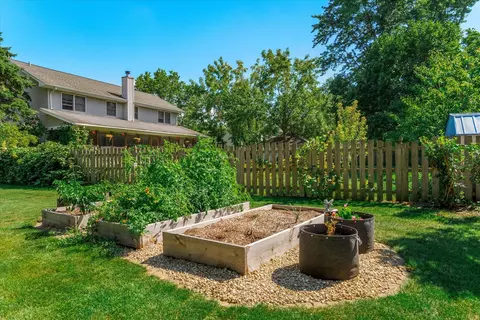 Exterior - 16402 S Mcgrath Dr, Plainfield, IL 60586 photo 10 of 17