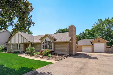 16402 S Mcgrath Dr, Plainfield, IL 60586