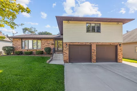 1410 Lawrence Ave, Lockport, IL 60441