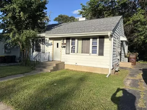1015 N Central Ave, Rockford, IL 61101
