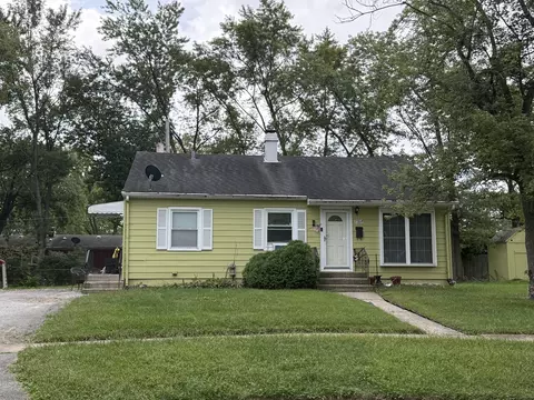 22108 Luella Ct, Sauk Village, IL 60411