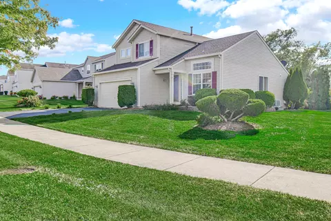 906 Eagle Point Dr, Matteson, IL 60443 photo 3