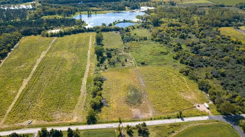 00 Green Rd, Harvard, IL 60033