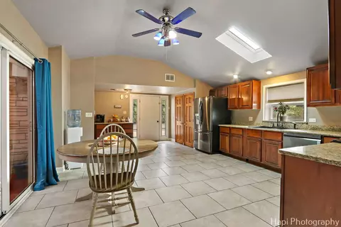 26735 W Il Route 173, Antioch, IL 60002 photo 5