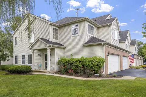 17612 S Gilbert Dr, Lockport, IL 60441