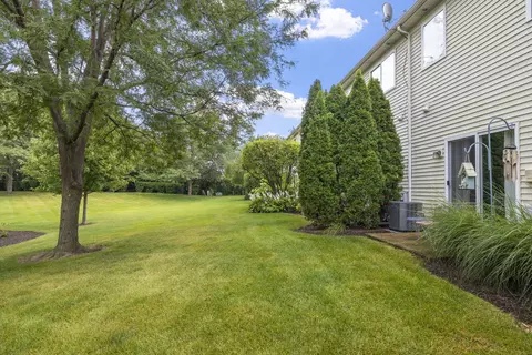Exterior - 17612 S Gilbert Dr, Lockport, IL 60441 photo 3 of 3