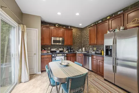 Kitchen - 17612 S Gilbert Dr, Lockport, IL 60441 photo 2 of 2