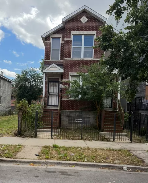 2341 W Monroe St, Chicago, IL 60612
