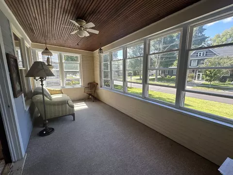 Exterior - 308 S Genesee St, Morrison, IL 61270 photo 2 of 2