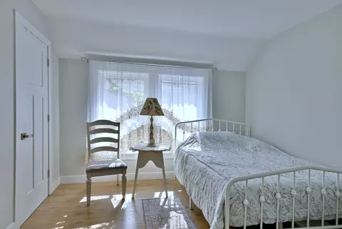 Bedroom - 3807 W Millstream Dr, Mchenry, IL 60050 photo 2 of 2