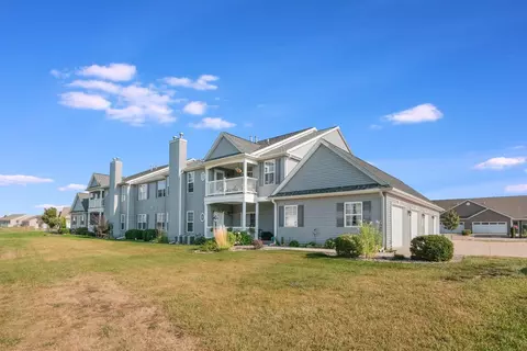 3026 Stillwater Lndg #202, Urbana, IL 61802