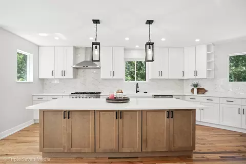 Kitchen - 18801 Ruth Dr, Mokena, IL 60448 photo 2 of 4