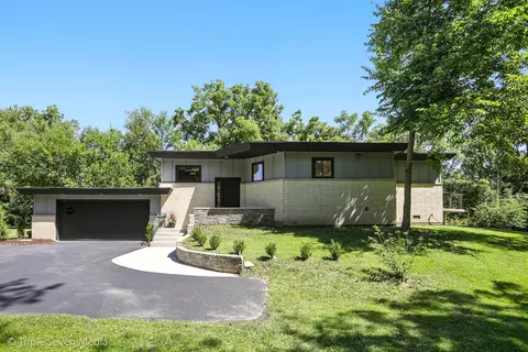 Exterior - 18801 Ruth Dr, Mokena, IL 60448 photo 2 of 4
